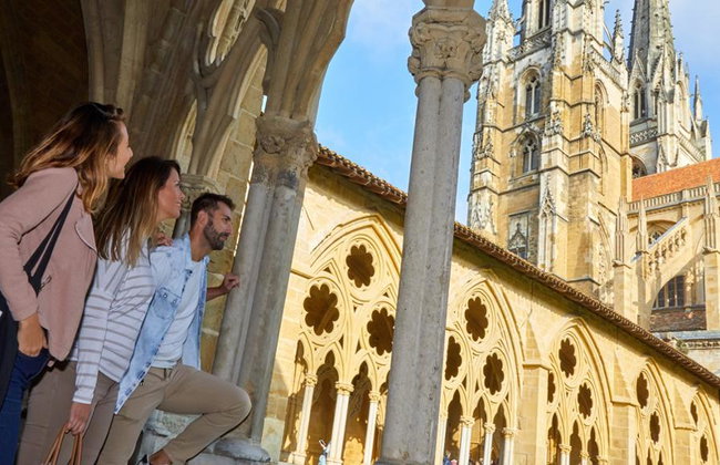 Descubre la historia y el encanto de Bayona - Tour a pie de medio día - Foto 1